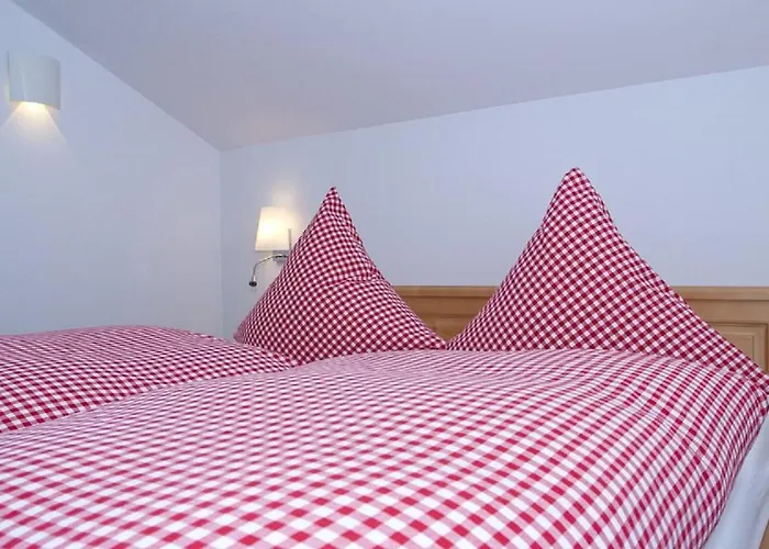 Дом отдыха Alpenflair Bei *